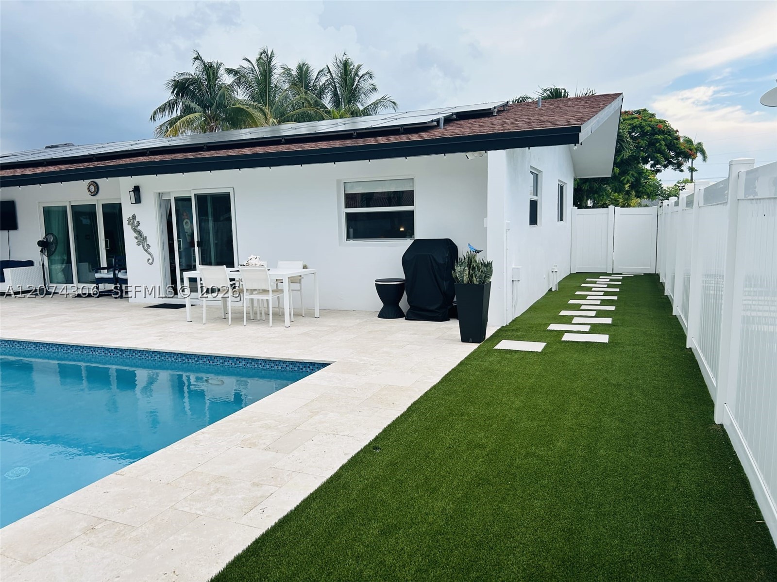 1640 NE 59th Pl, Fort Lauderdale FL 33334