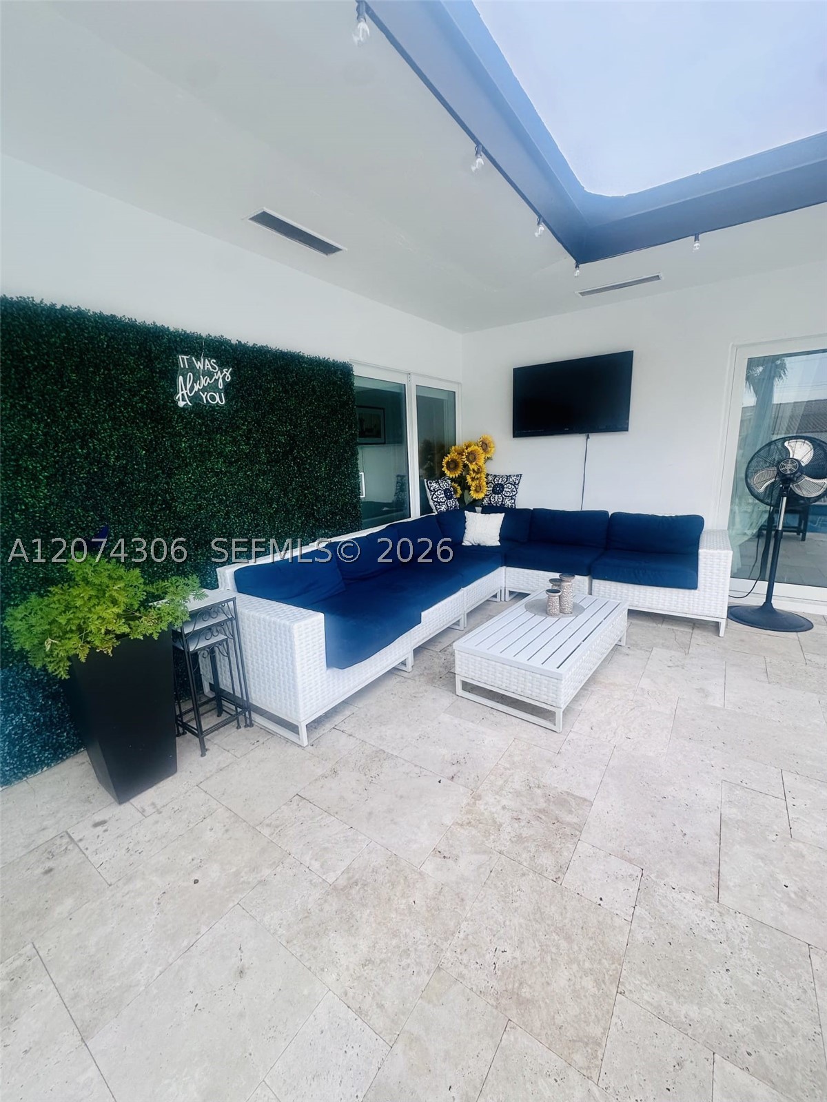 1640 NE 59th Pl, Fort Lauderdale FL 33334