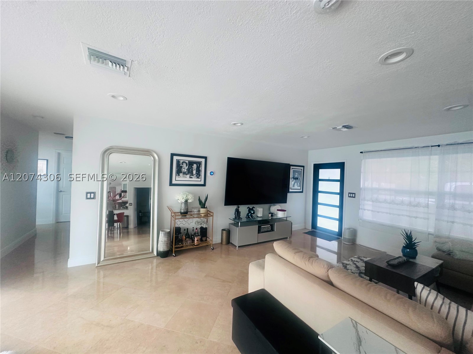 1640 NE 59th Pl, Fort Lauderdale FL 33334