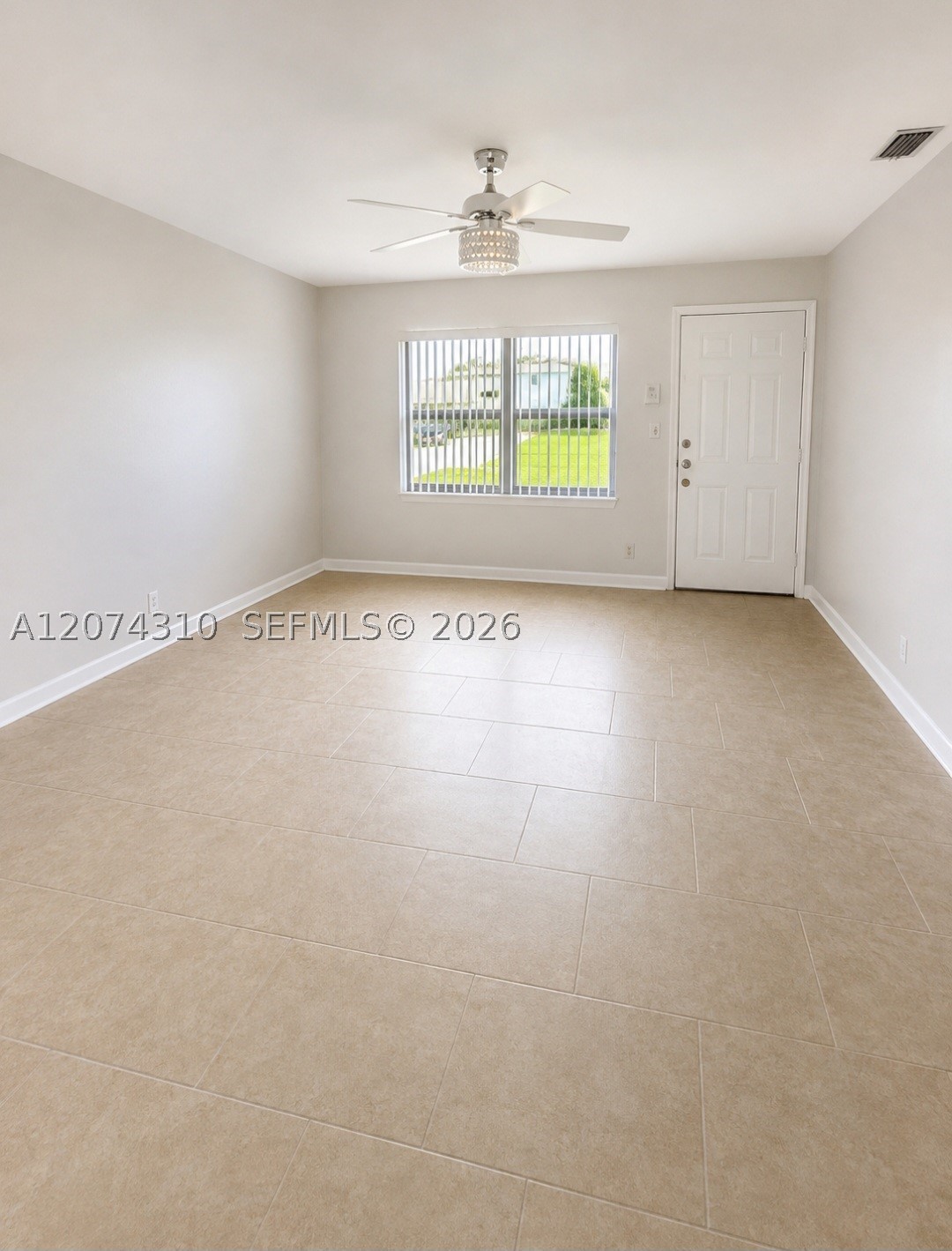 539 Sabal Palm Dr, Lake Park FL 33403