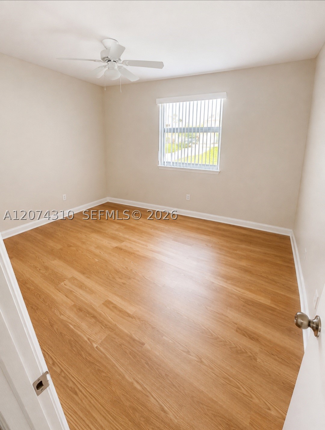 539 Sabal Palm Dr, Lake Park FL 33403