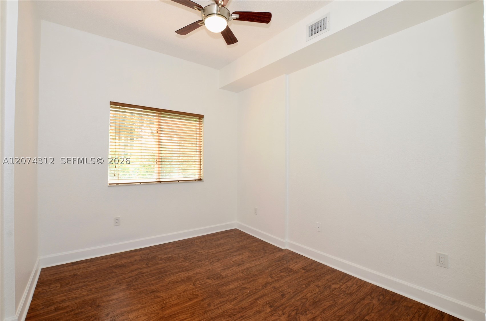6001 SW 70th St #137, South Miami FL 33143