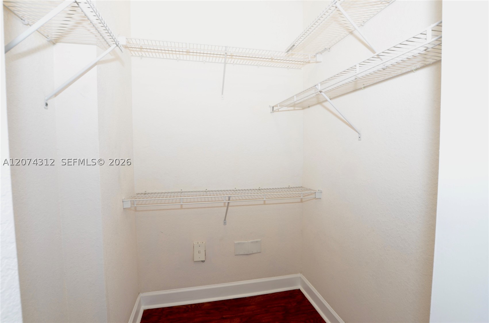 6001 SW 70th St #137, South Miami FL 33143