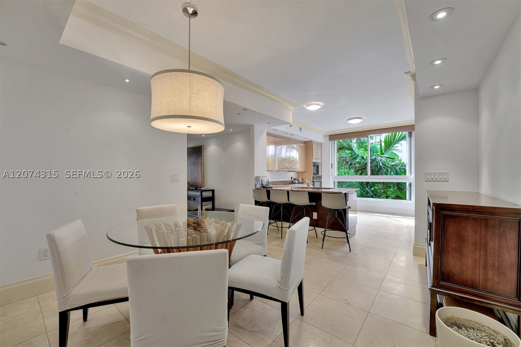 791 Crandon Blvd #301, Key Biscayne FL 33149
