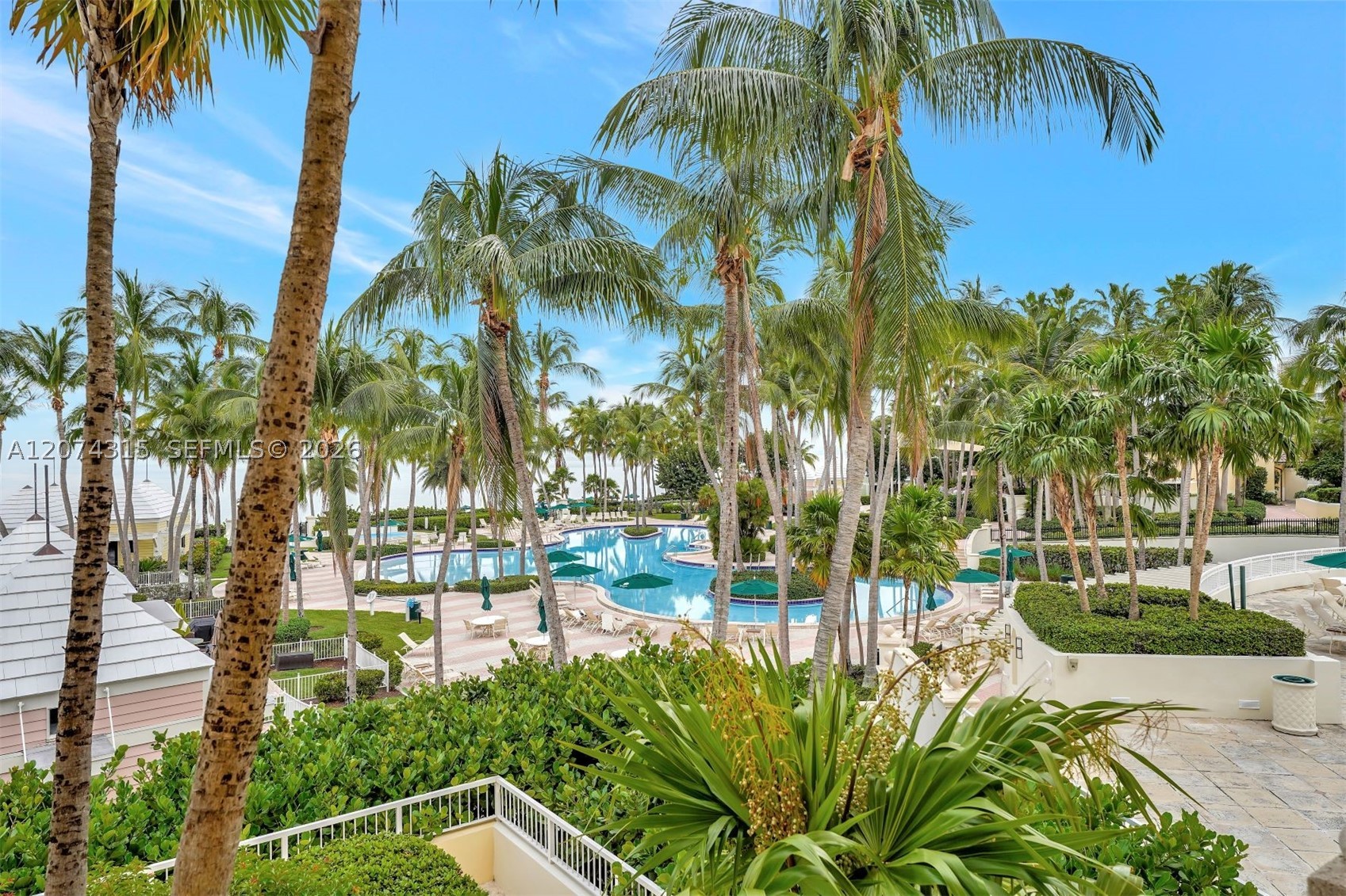 791 Crandon Blvd #301, Key Biscayne FL 33149