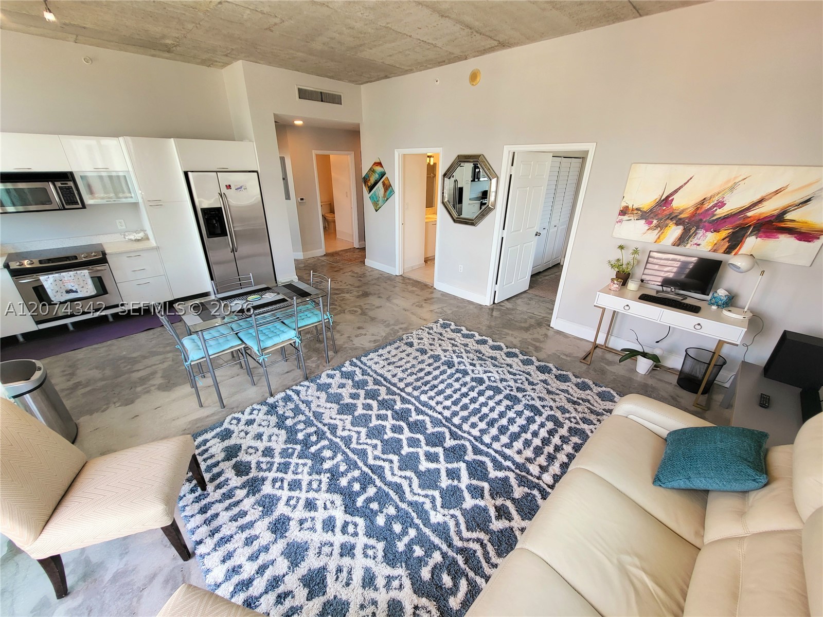 133 NE 2nd Ave #2419, Miami FL 33132