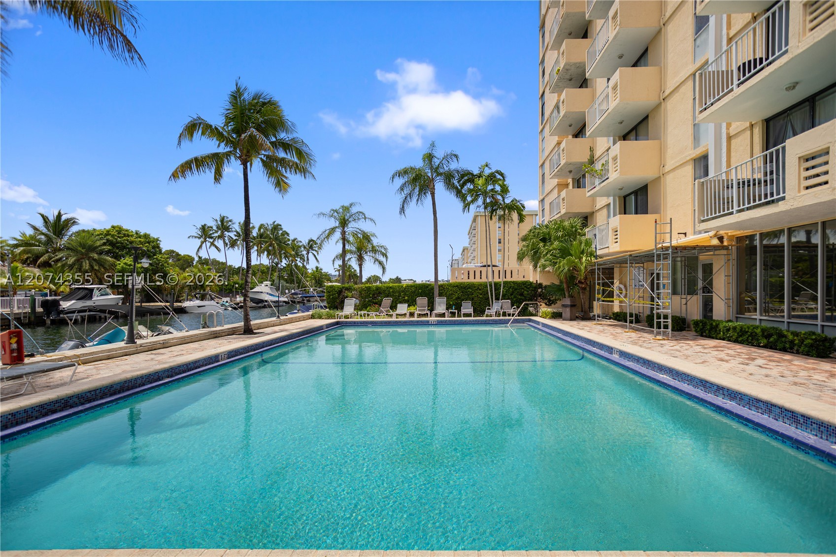 2350 NE 135th St #1204, North Miami FL 33181