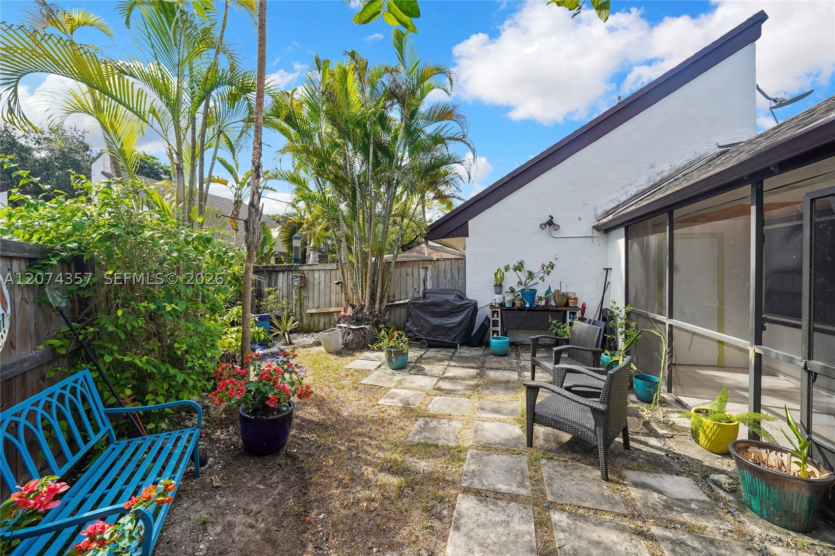 7762 SW 99th St, Miami FL 33156