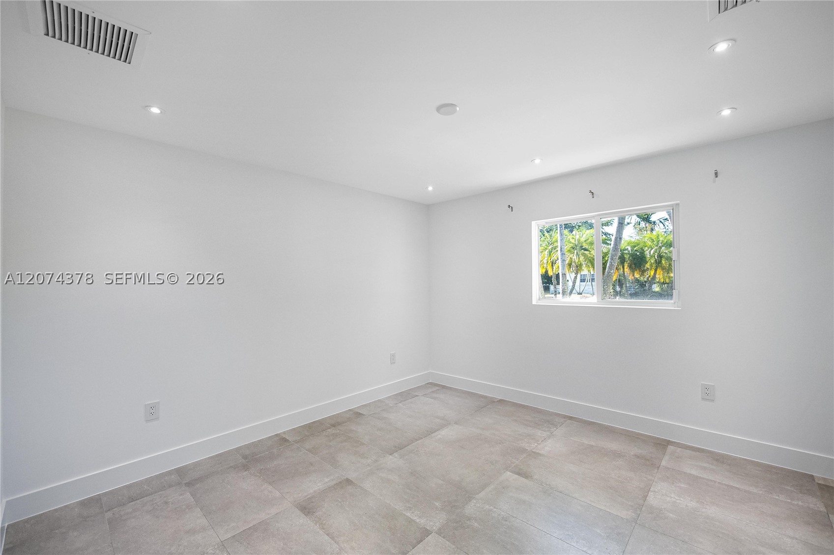 5801 SW 44th Ter #-, Miami FL 33155