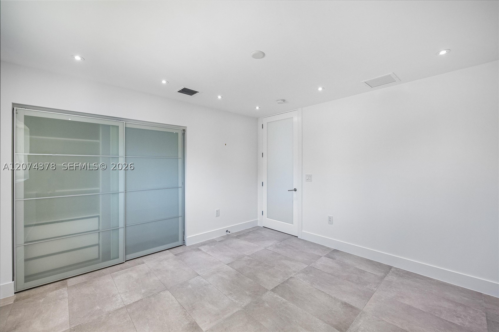 5801 SW 44th Ter #-, Miami FL 33155