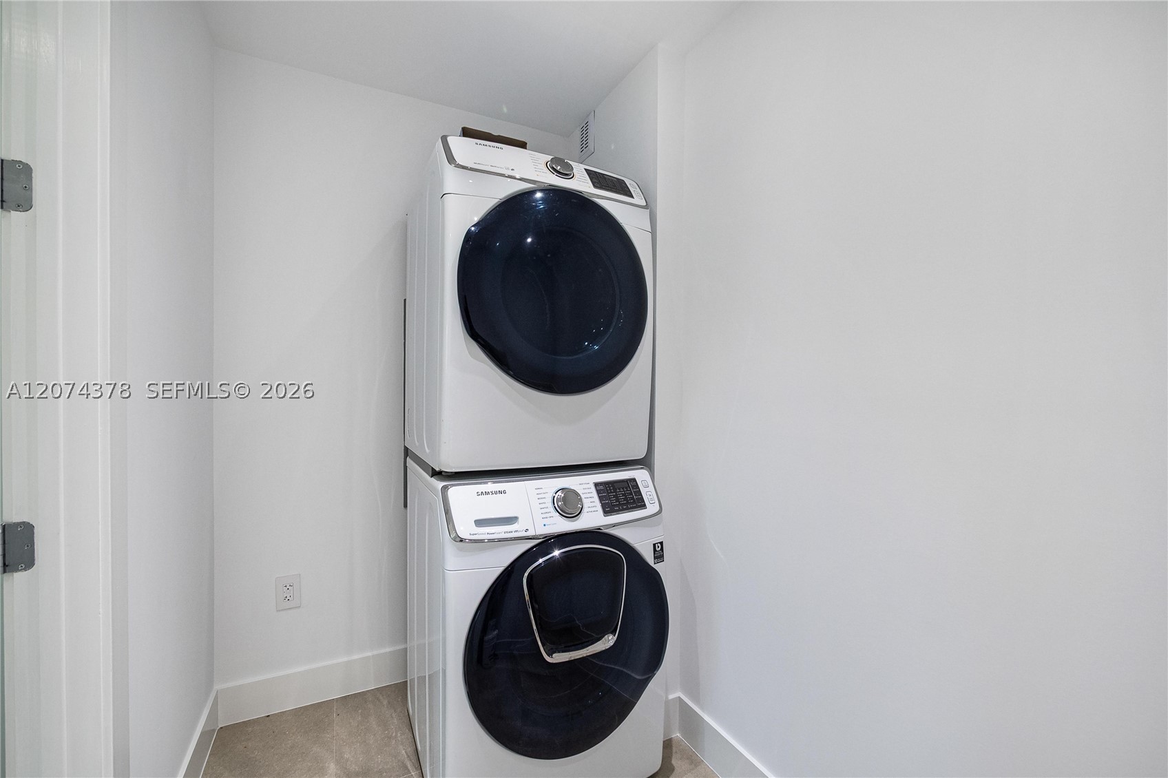 5801 SW 44th Ter #-, Miami FL 33155