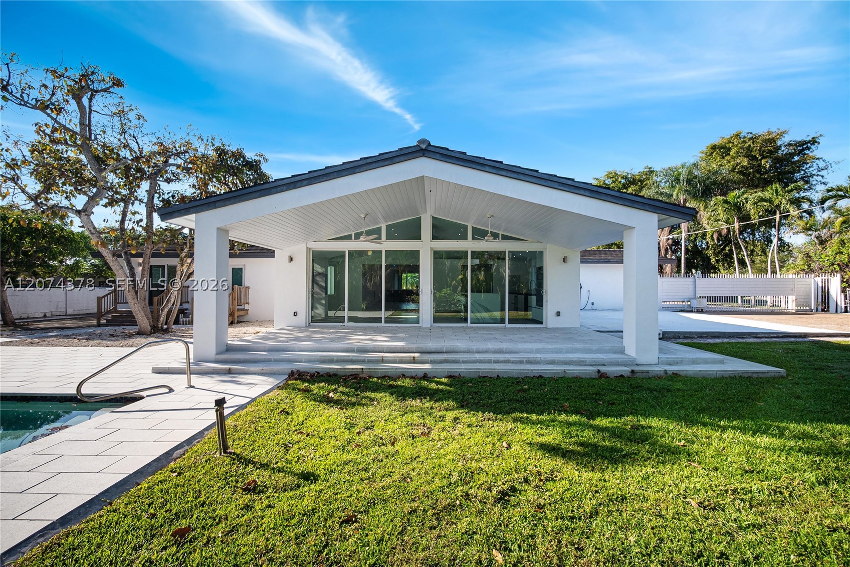 5801 SW 44th Ter #-, Miami FL 33155