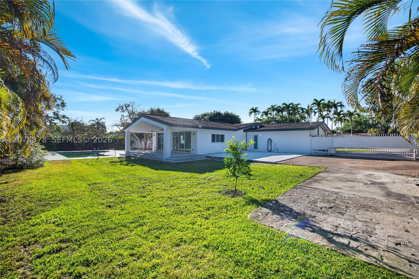5801 SW 44th Ter #-, Miami FL 33155