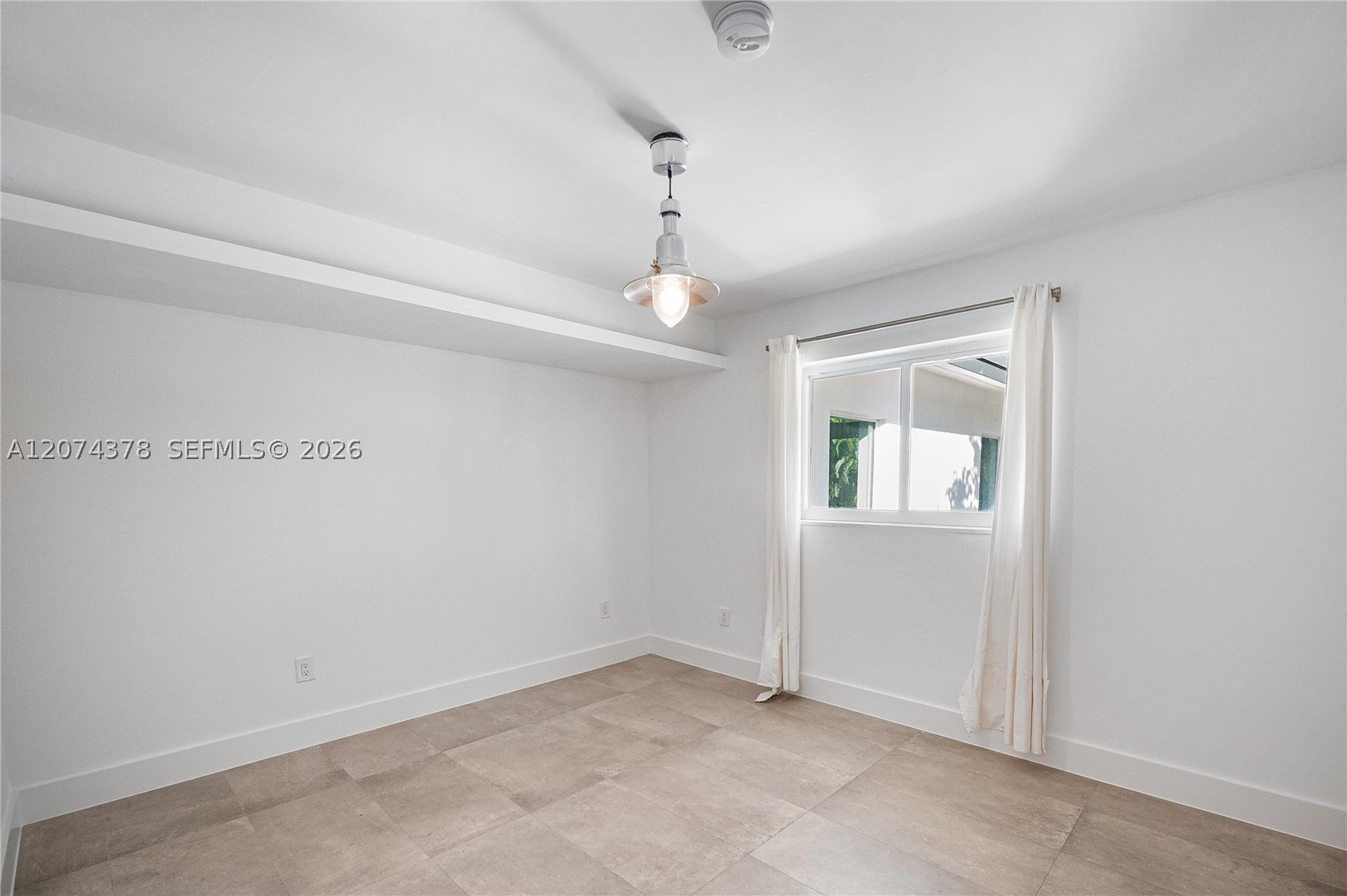 5801 SW 44th Ter #-, Miami FL 33155