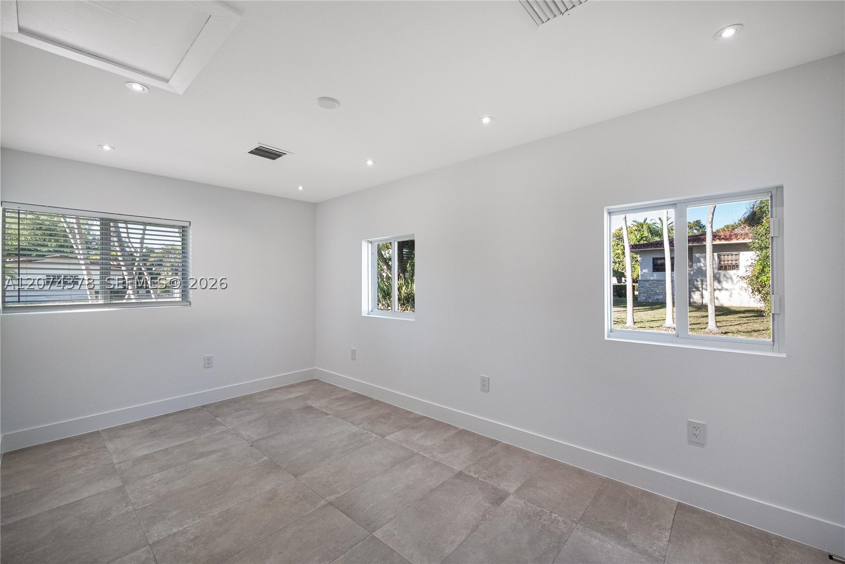 5801 SW 44th Ter #-, Miami FL 33155