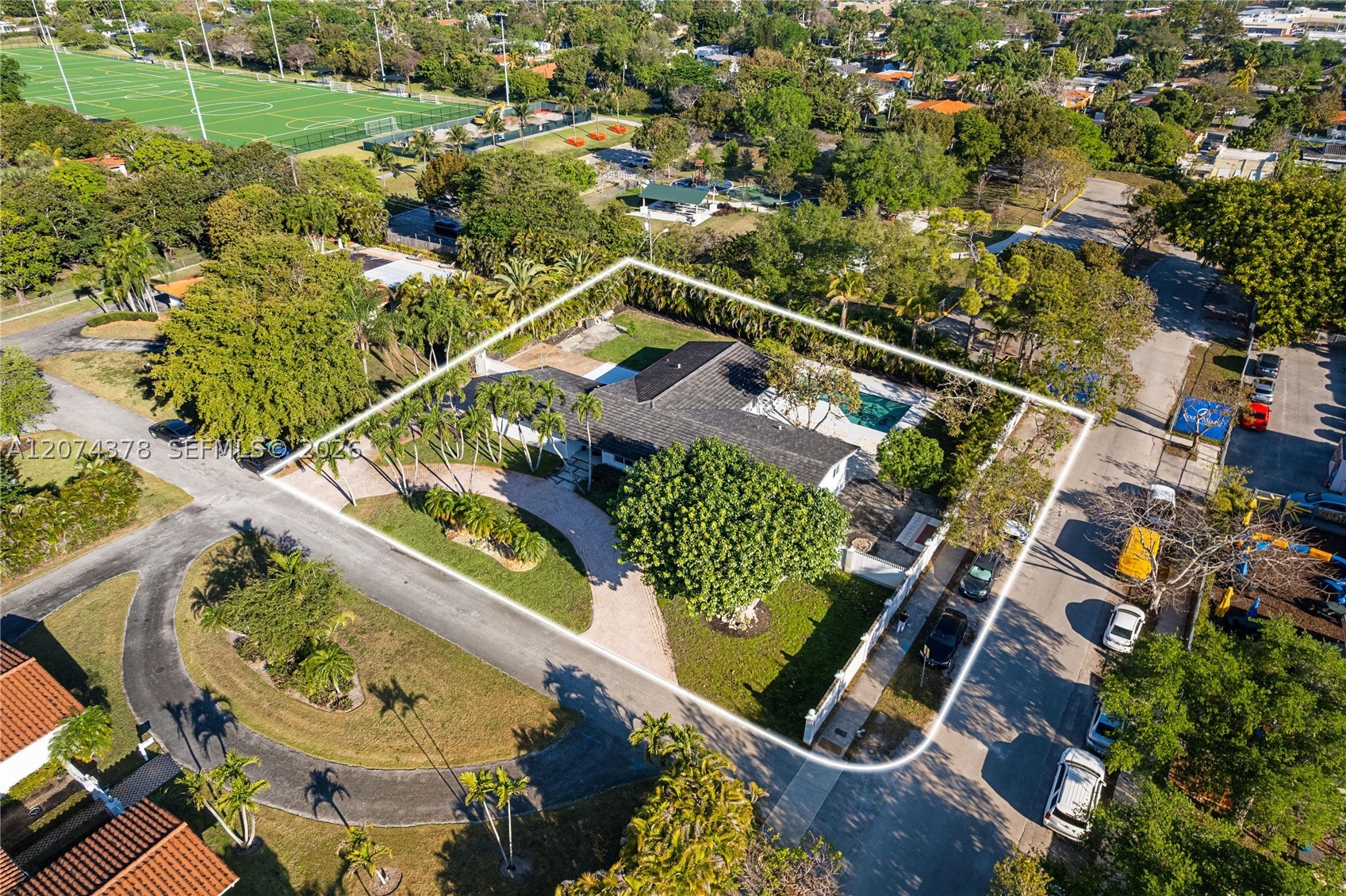 5801 SW 44th Ter #-, Miami FL 33155