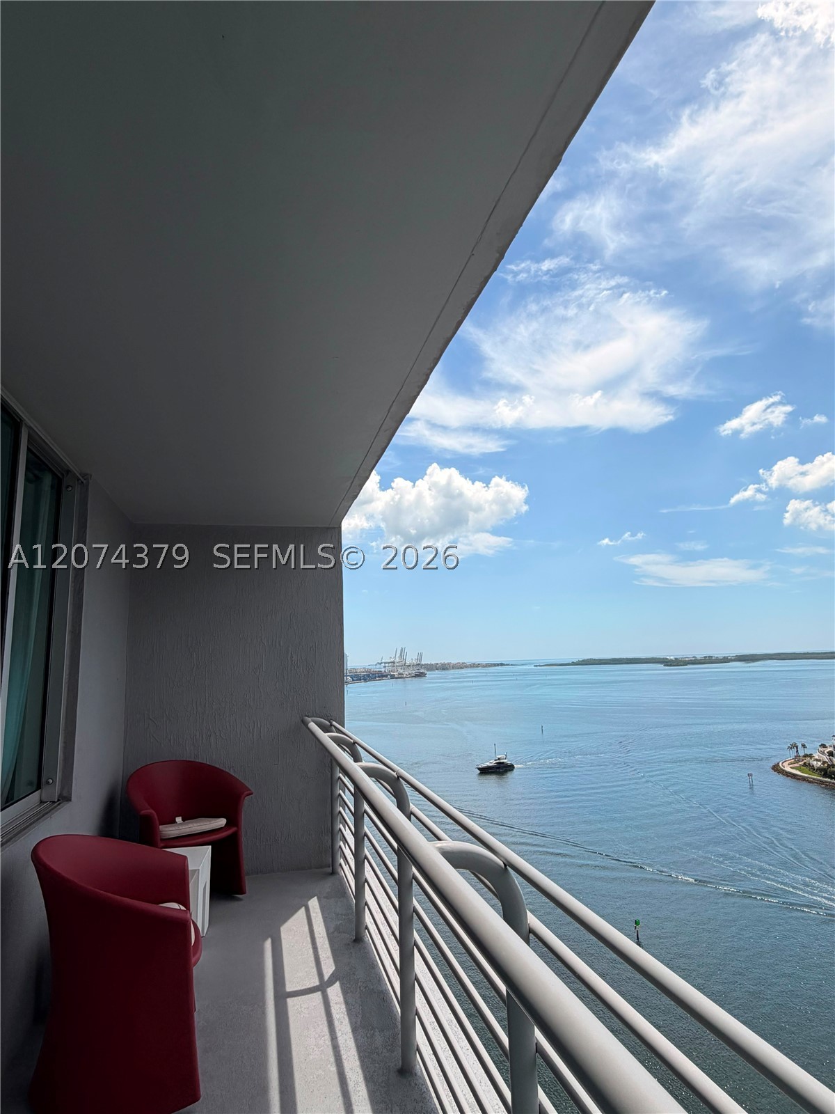 335 S Biscayne Blvd #2003, Miami FL 33131