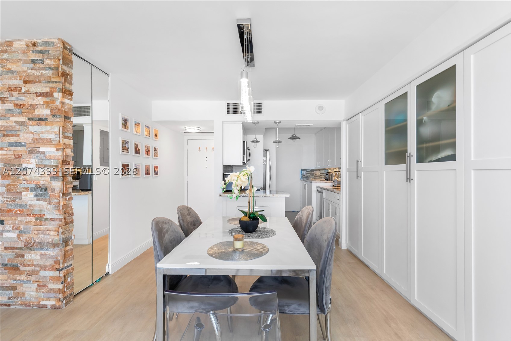 2101 S Ocean Dr #2804, Hollywood FL 33019