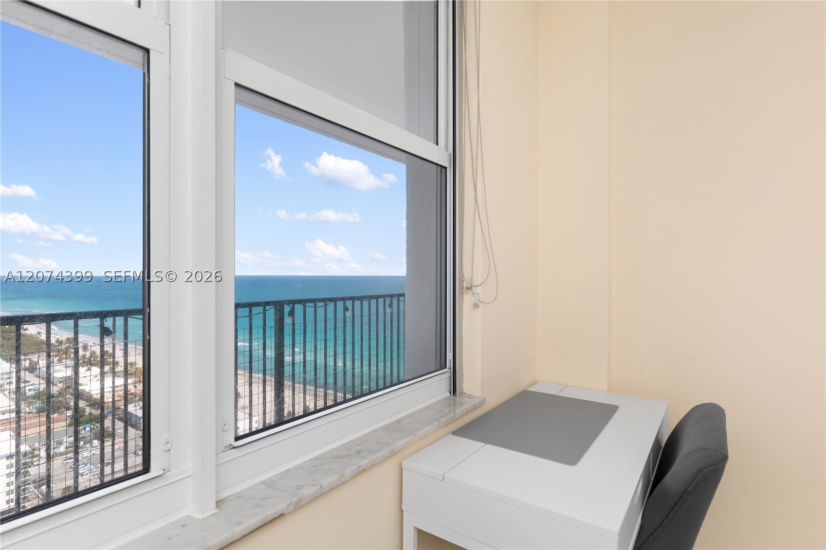 2101 S Ocean Dr #2804, Hollywood FL 33019