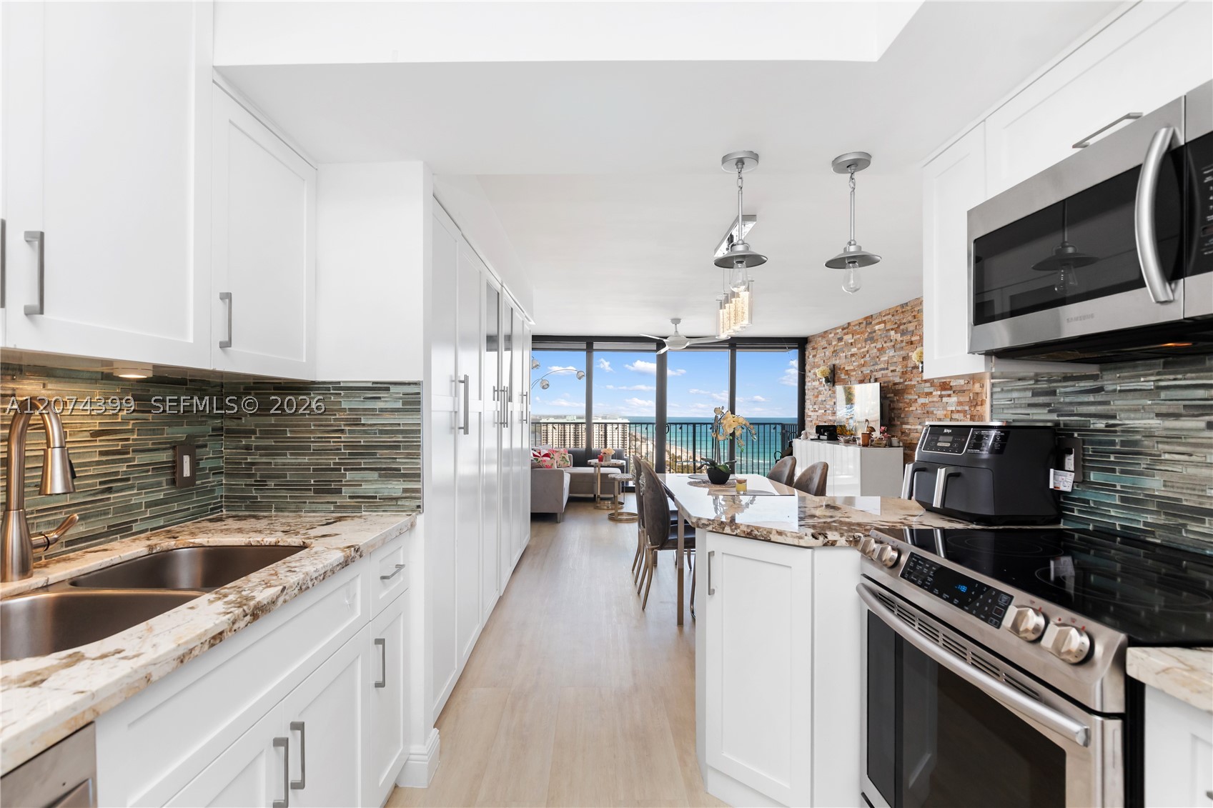 2101 S Ocean Dr #2804, Hollywood FL 33019
