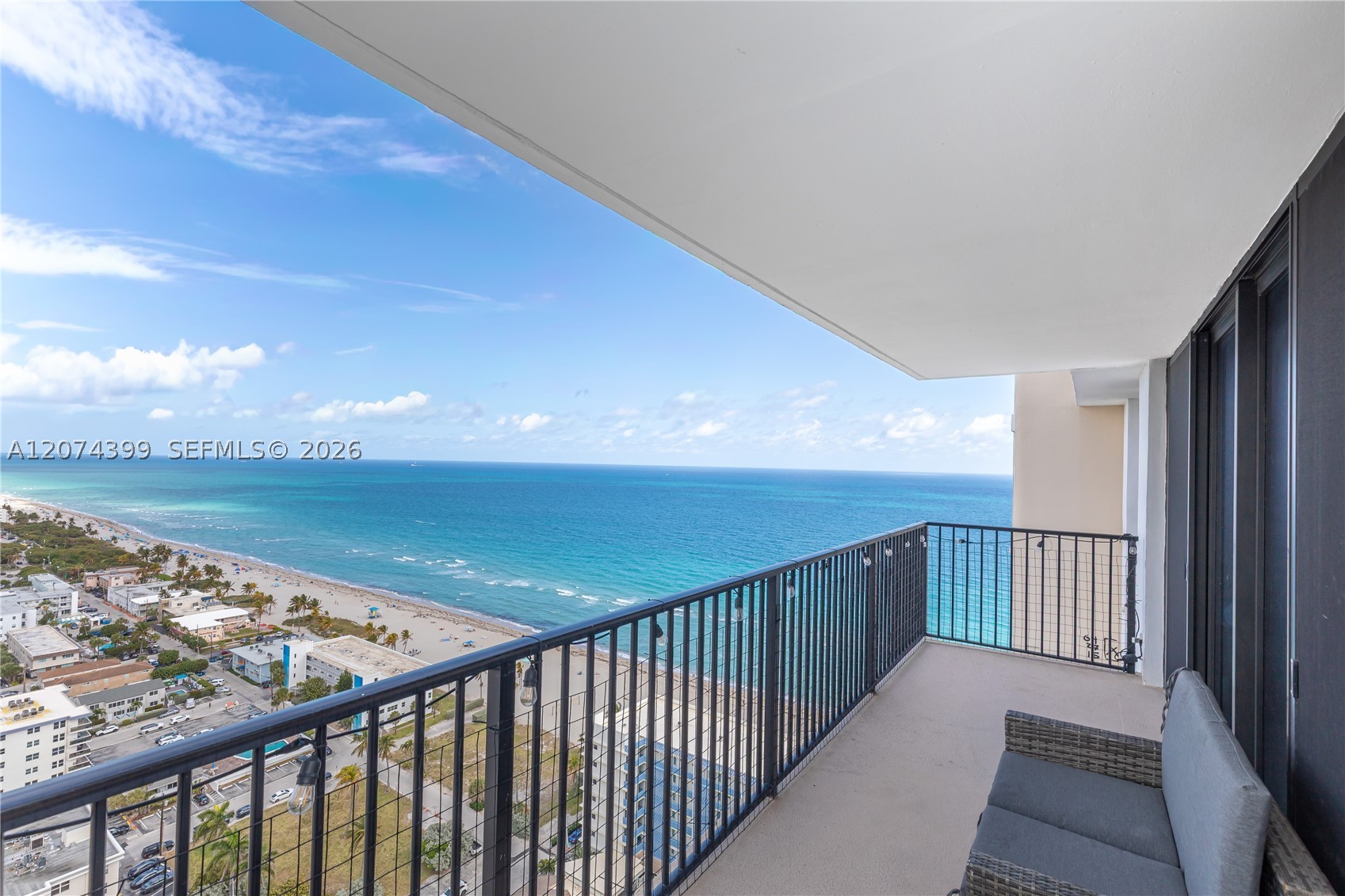 2101 S Ocean Dr #2804, Hollywood FL 33019