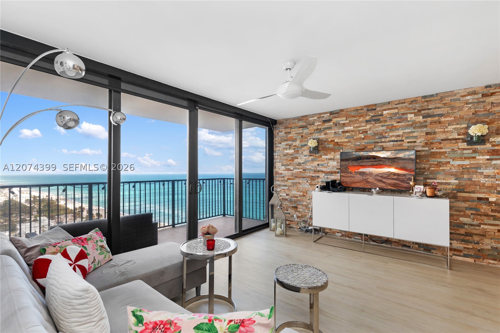2101 S Ocean Dr #2804, Hollywood FL 33019