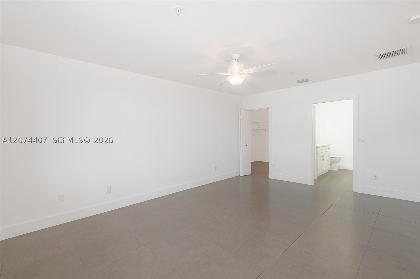555 E Dania Beach Blvd #9, Dania Beach FL 33004