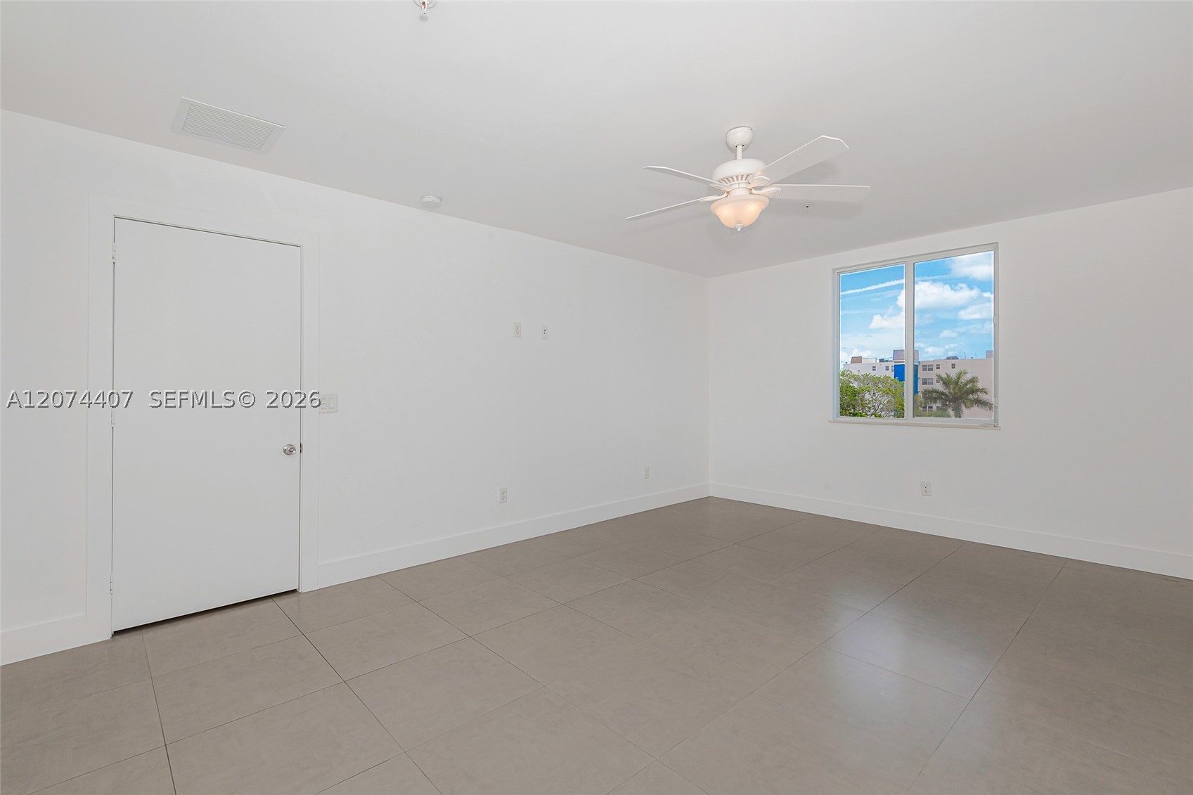 555 E Dania Beach Blvd #9, Dania Beach FL 33004