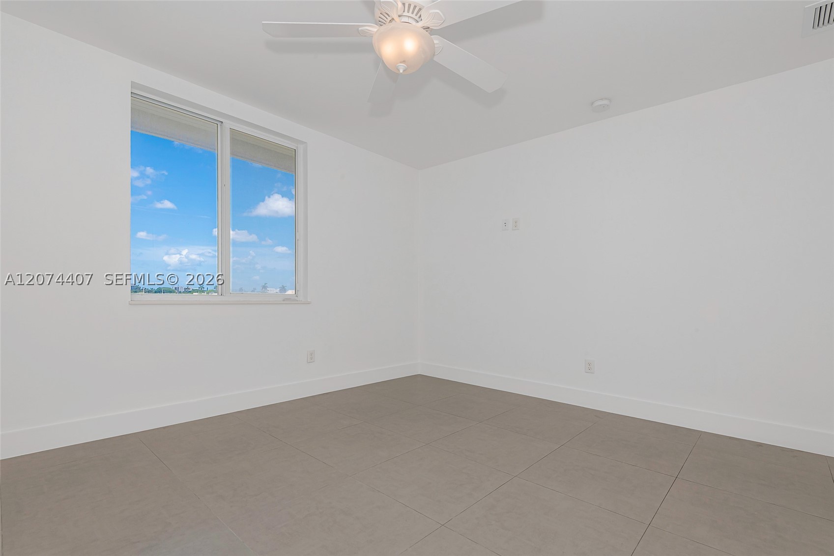 555 E Dania Beach Blvd #9, Dania Beach FL 33004