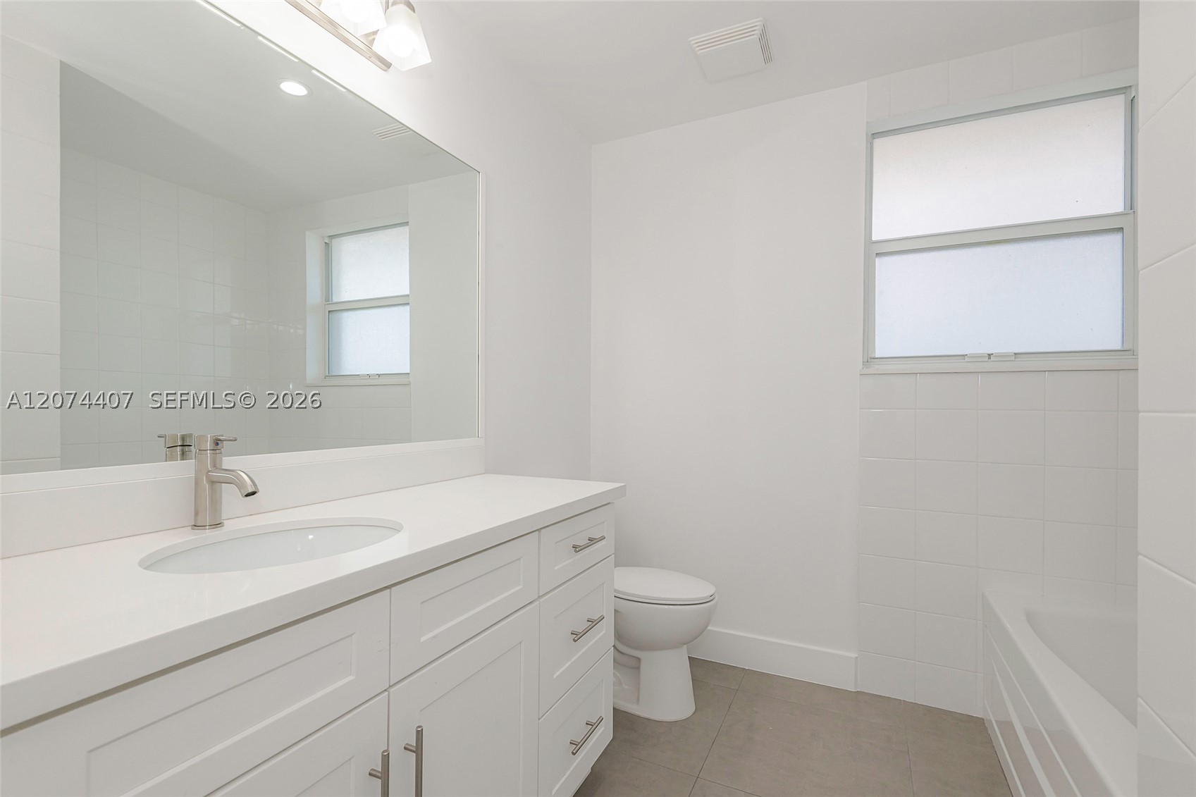 555 E Dania Beach Blvd #9, Dania Beach FL 33004