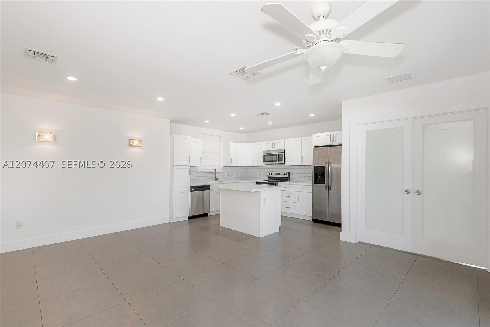 555 E Dania Beach Blvd #9, Dania Beach FL 33004