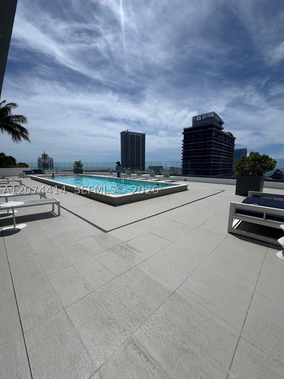 45 SW 9th St #2504, Miami FL 33130