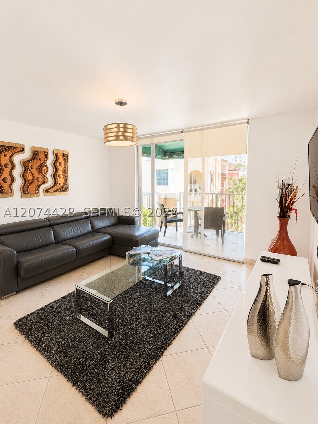 19701 E Country Club Dr #5605, Aventura FL 33180