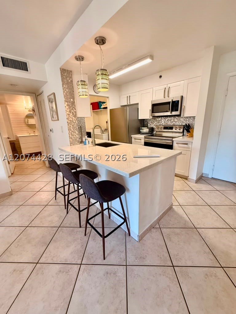 19701 E Country Club Dr #5605, Aventura FL 33180