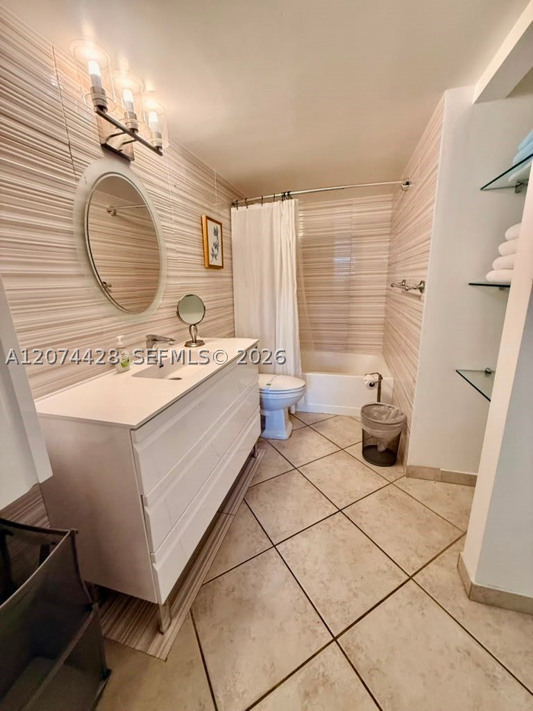 19701 E Country Club Dr #5605, Aventura FL 33180