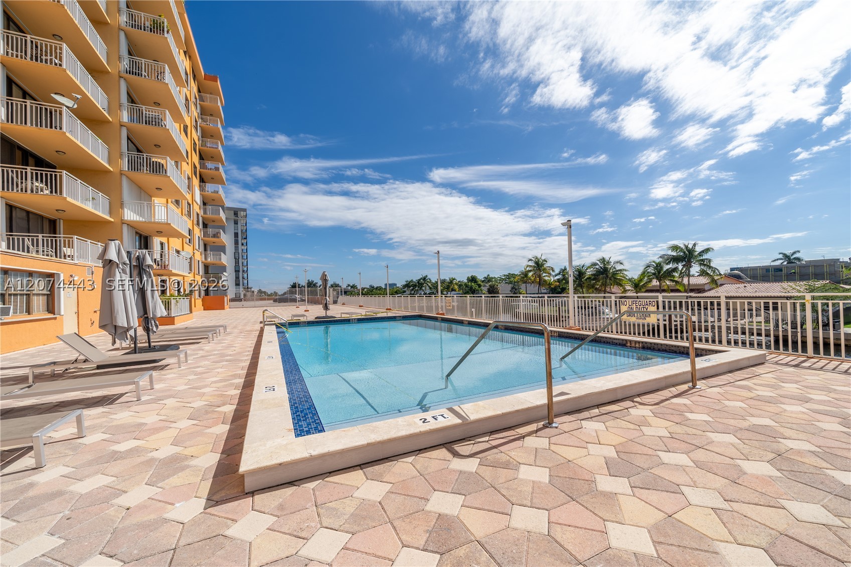 2450 NE 135th St #209, North Miami FL 33181