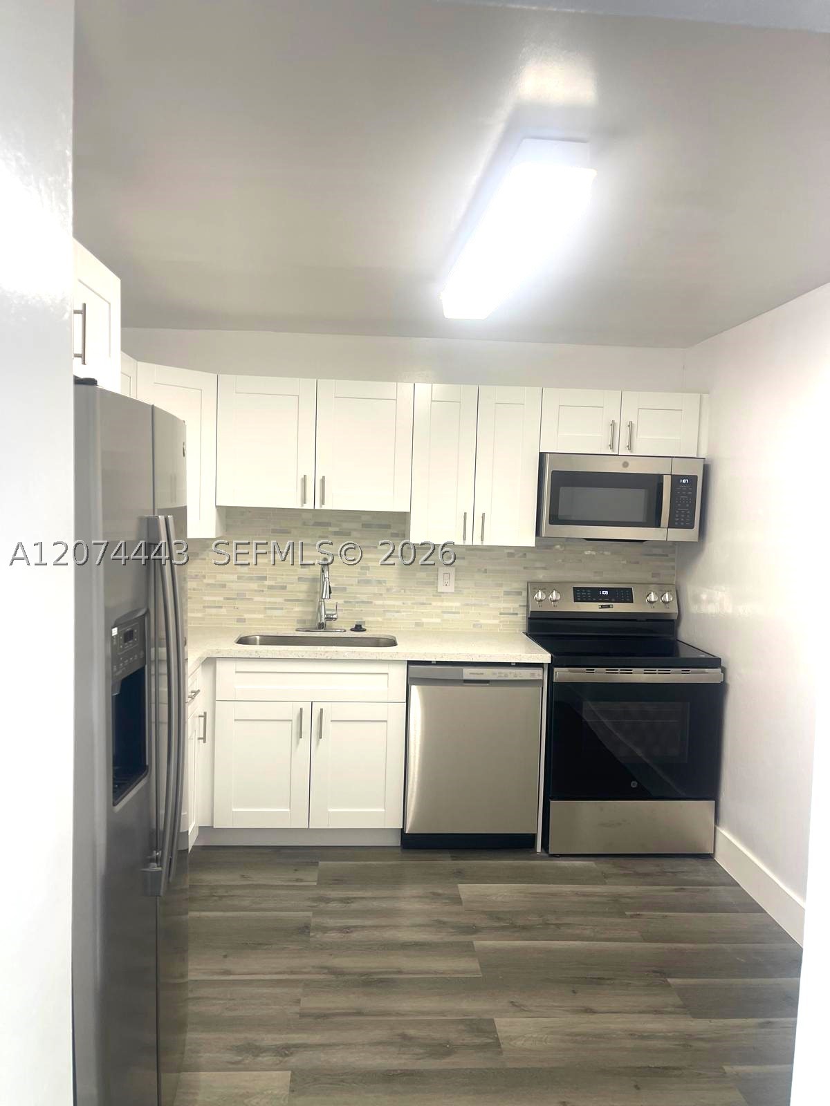 2450 NE 135th St #209, North Miami FL 33181