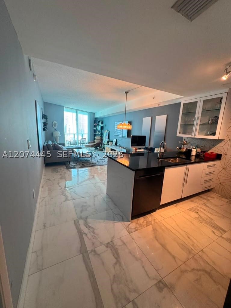 1900 N Bayshore Dr #2308, Miami FL 33132