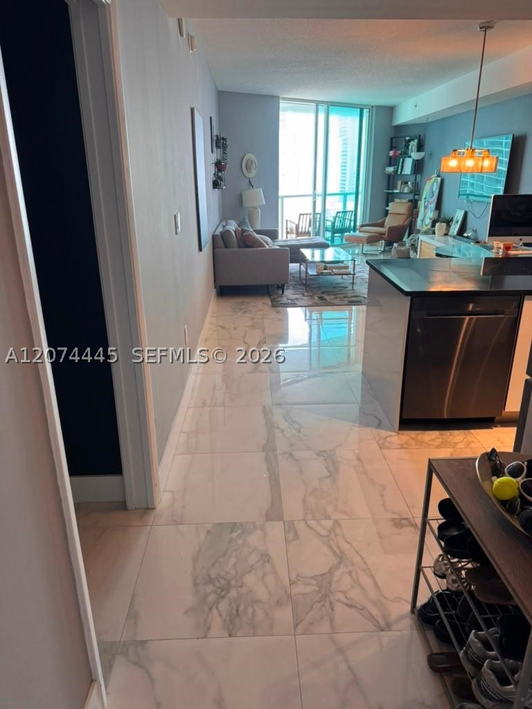 1900 N Bayshore Dr #2308, Miami FL 33132
