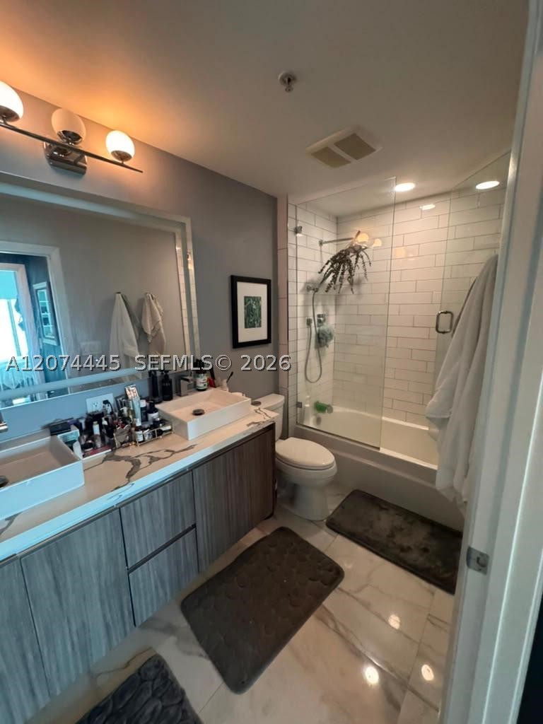 1900 N Bayshore Dr #2308, Miami FL 33132