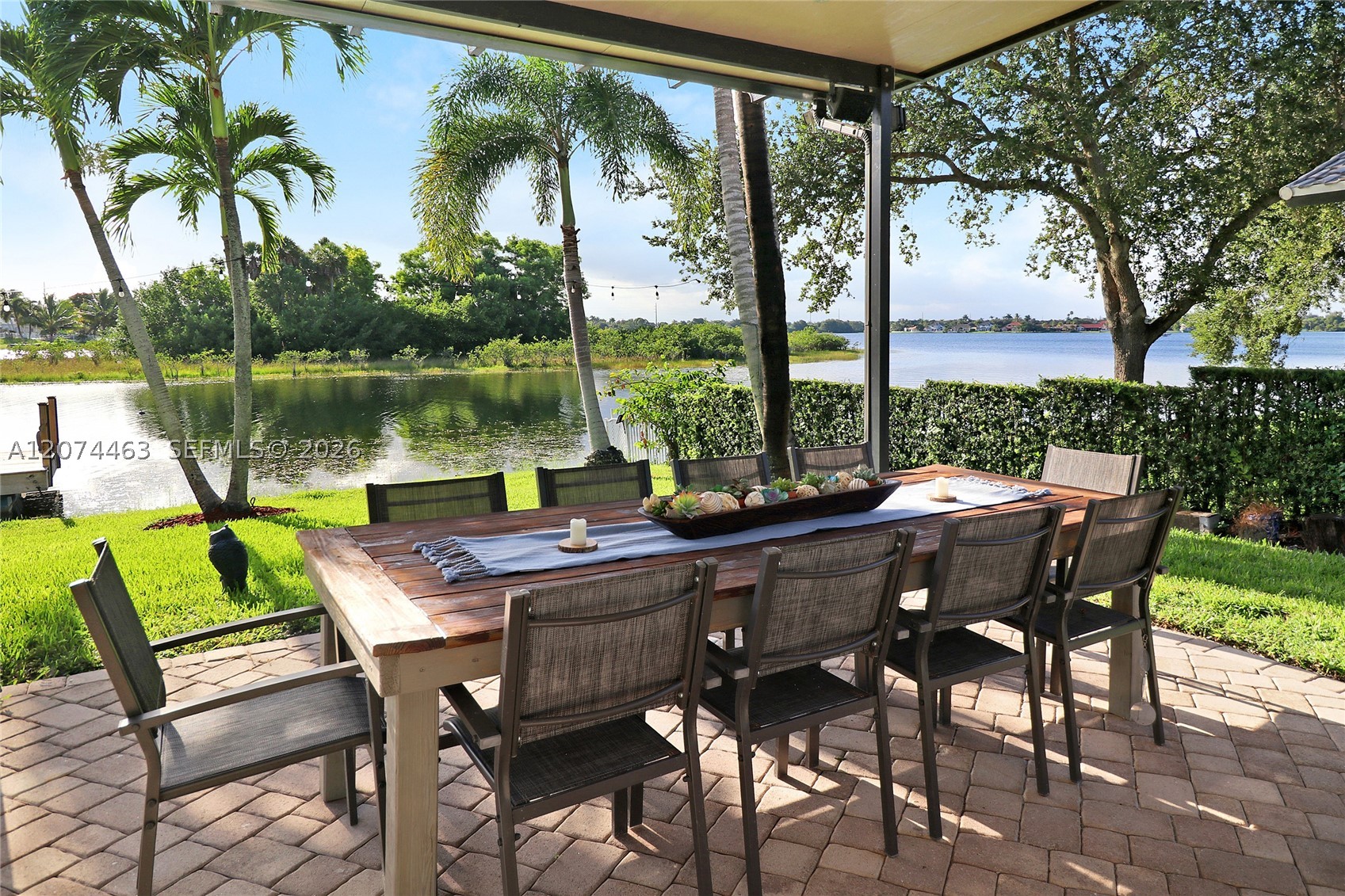 1108 NW 180th Ave, Pembroke Pines FL 33029
