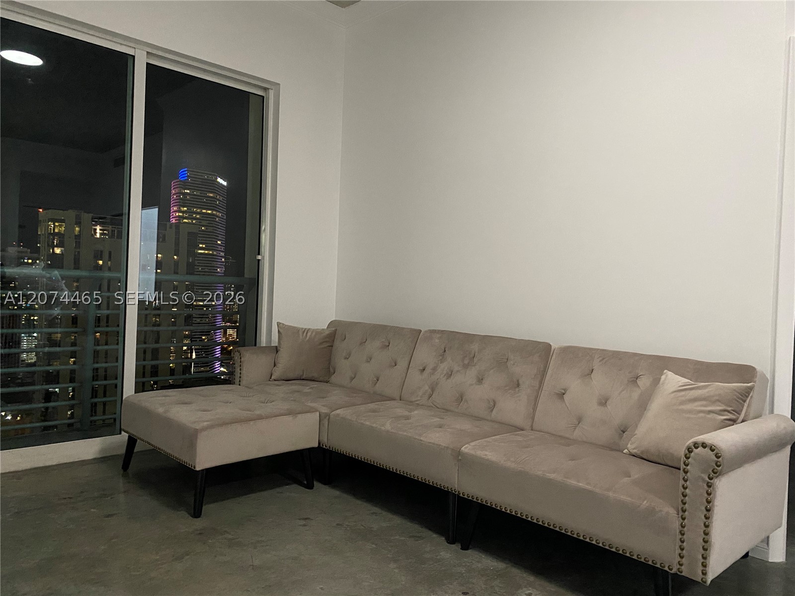 133 NE 2nd Ave #3404, Miami FL 33132