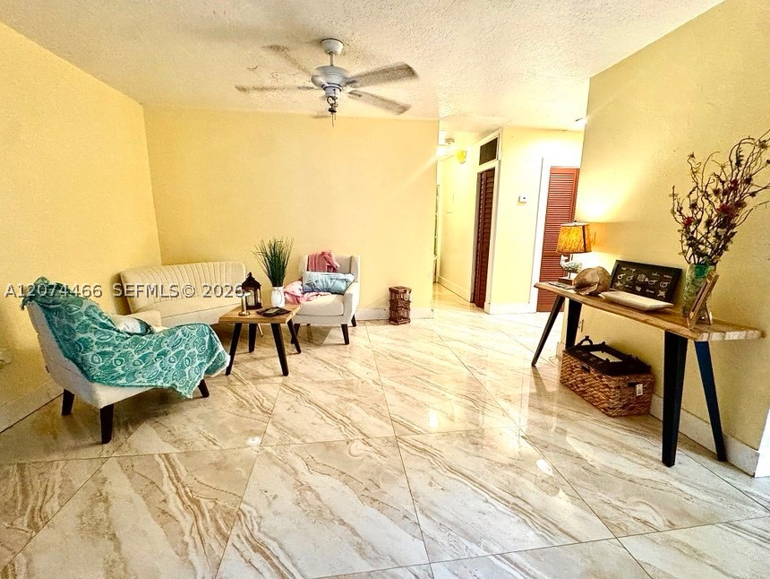 3351 NW 20th St, Miami FL 33142