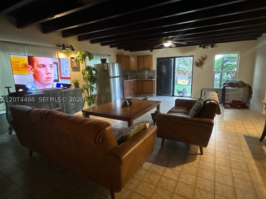 3351 NW 20th St, Miami FL 33142