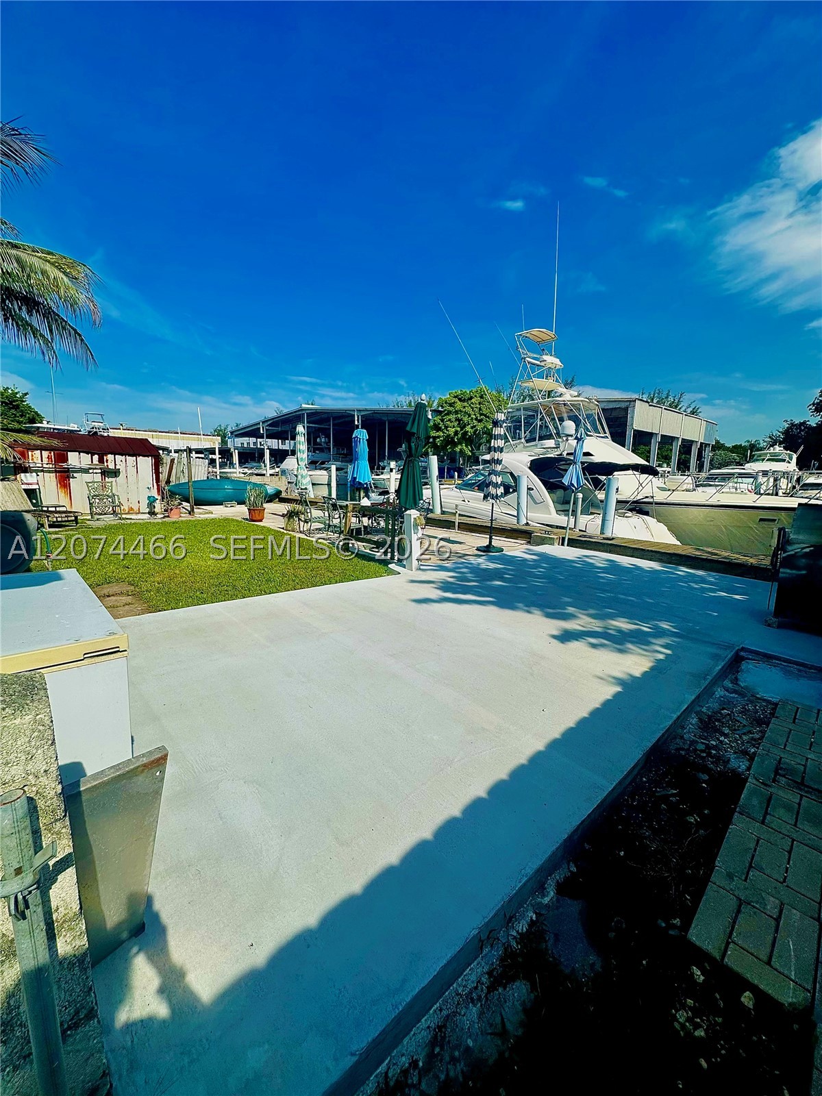 3351 NW 20th St, Miami FL 33142