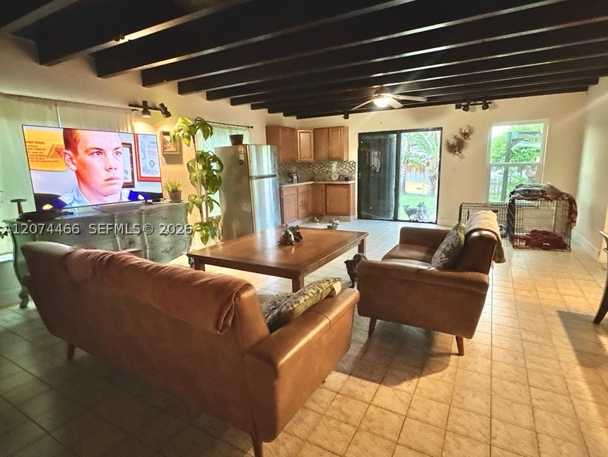 3351 NW 20th St, Miami FL 33142