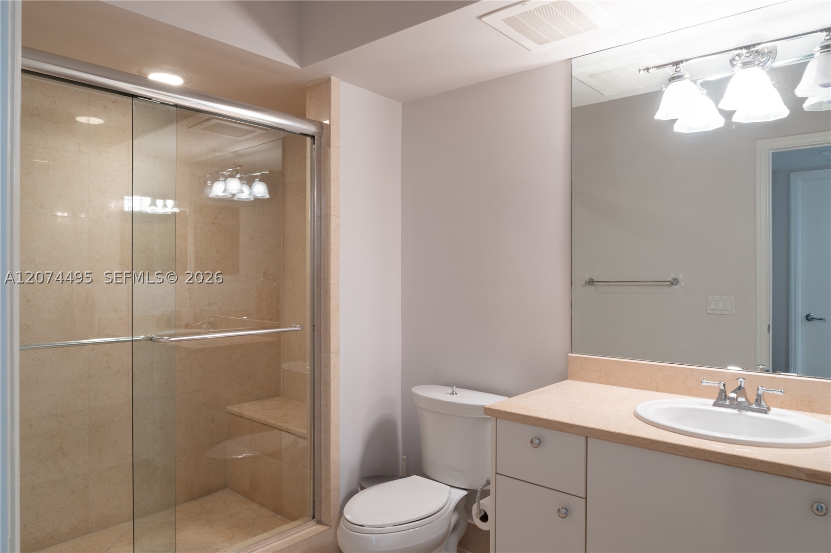 20000 E Country Club Dr #307, Aventura FL 33180