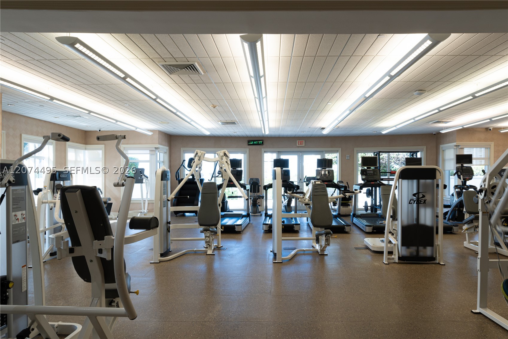 20000 E Country Club Dr #307, Aventura FL 33180