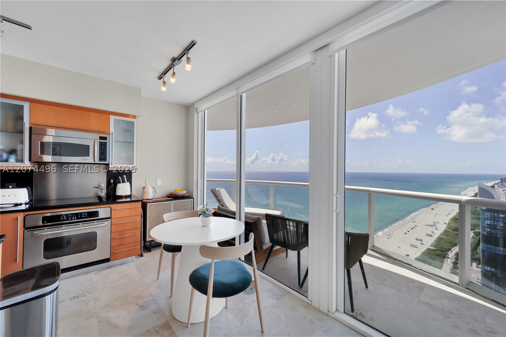 Miami Beach FL 33141 - A12074496