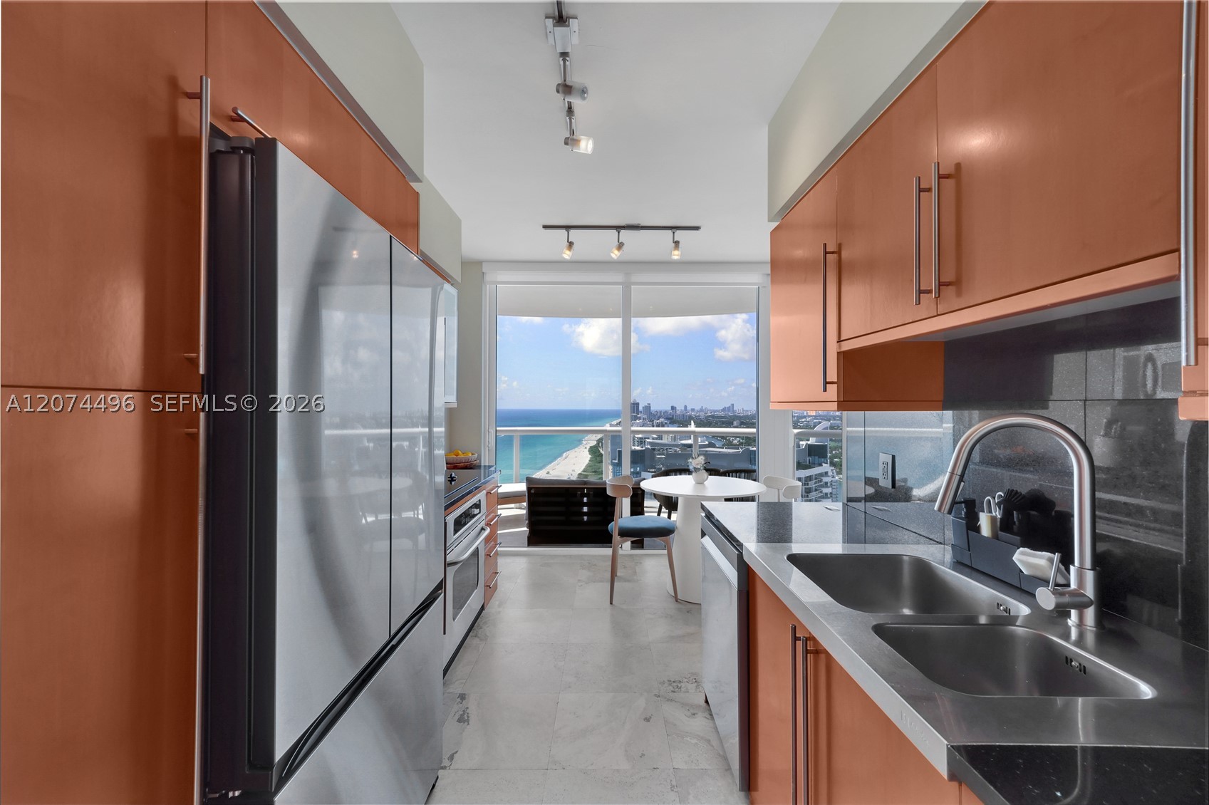 Miami Beach FL 33141 - A12074496